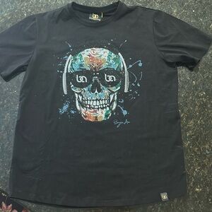 NEW with tags Bourgeois Avenue T-shirt with skull